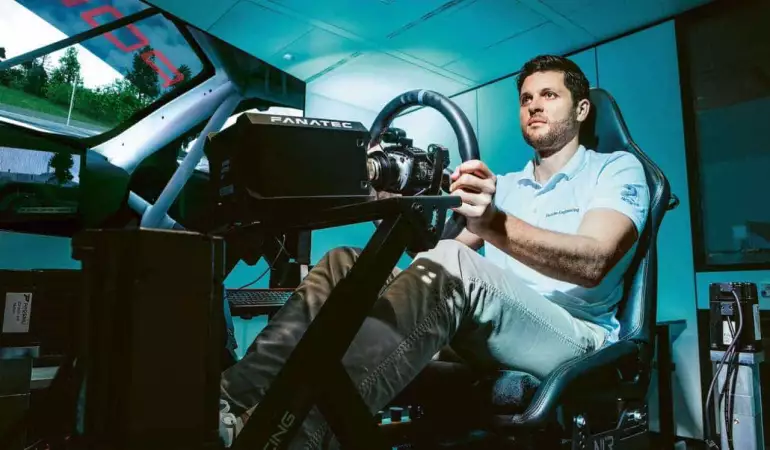 Porsche to use ultra-realistic driving simulators to develop new cars